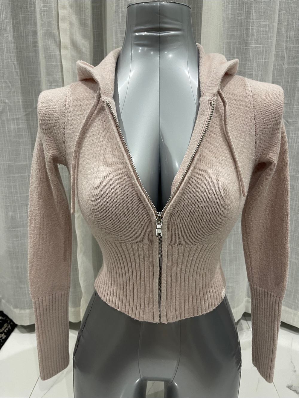 Gilly Hicks Light Blush Zip-Up Hooded Knit Sweater